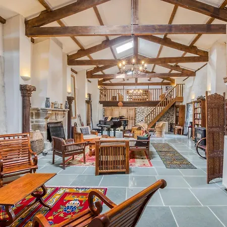 Sleeps 16 Pool Wifi Lalevade-dʼArdèche
