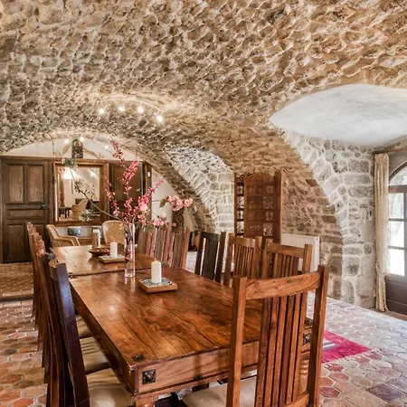 Sleeps 16 Pool Wifi * Lalevade-dʼArdèche